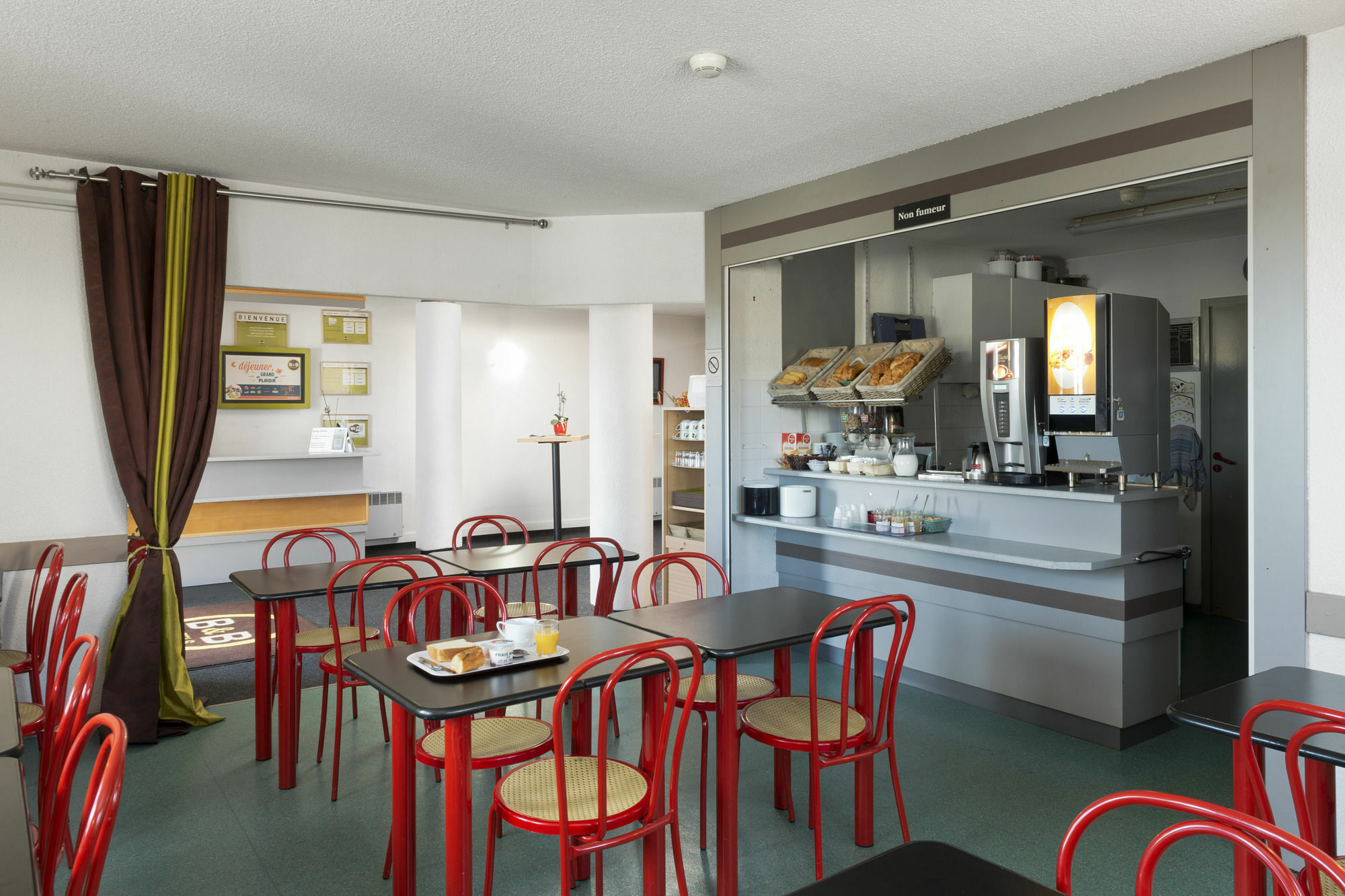 B&B Hotel Lorient 코단 외부 사진