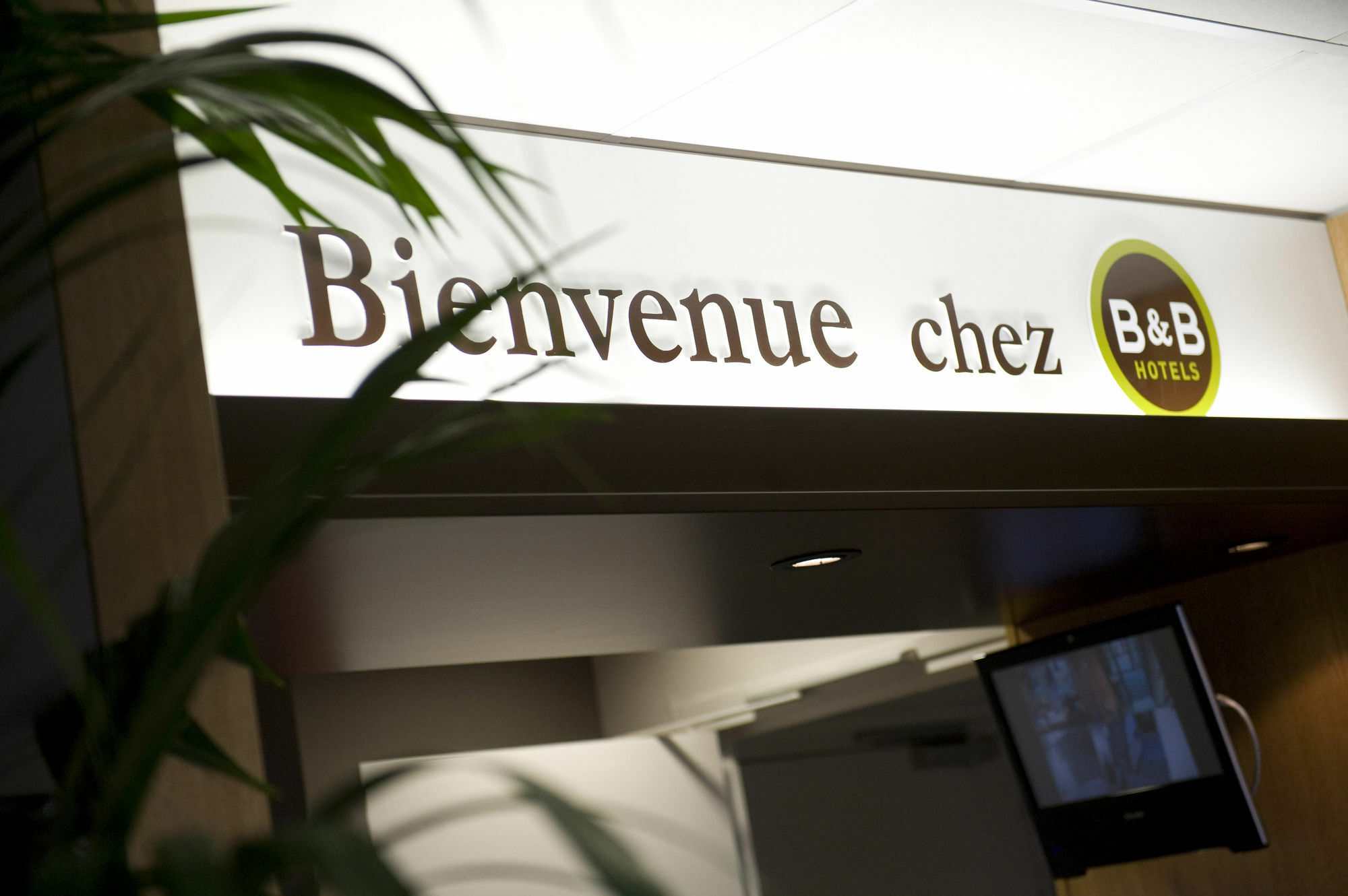 B&B Hotel Lorient 코단 외부 사진